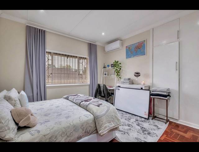 4 BEDROOM HOUSE FOR SALE IN EMMARENTIA
